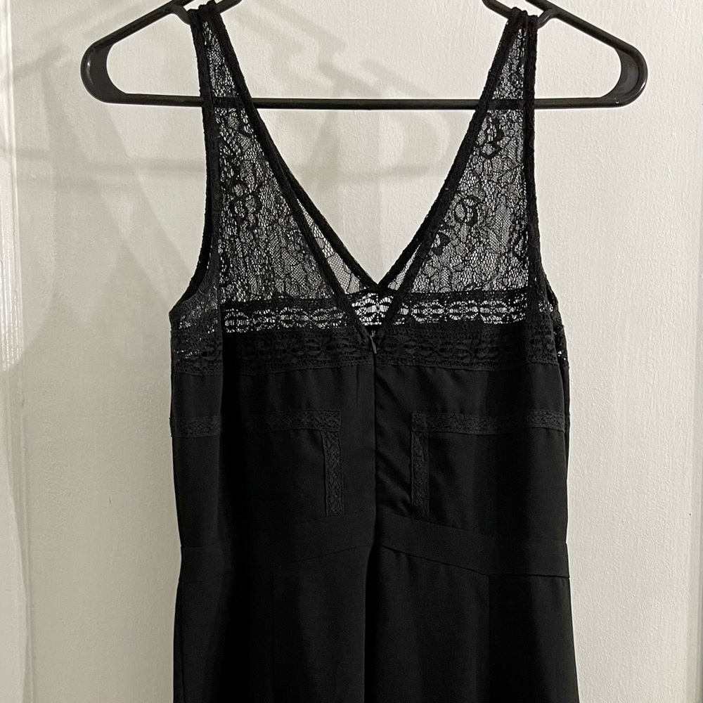 Chelsea & Violet lace black dress